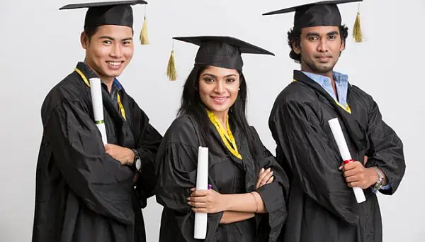 Top Leadership Scholarships