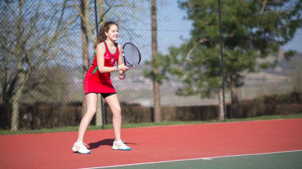 Best Scholarships of Tennis