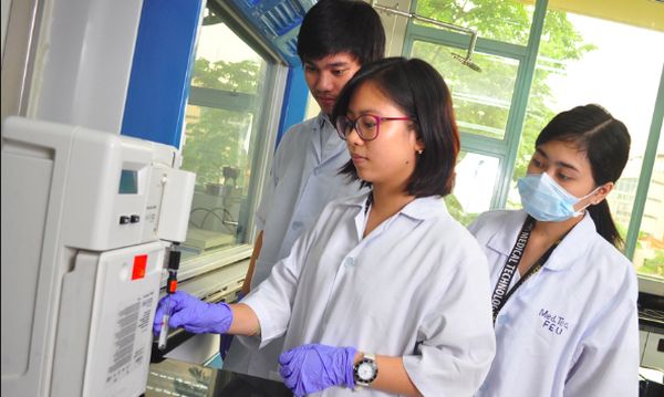 Best Scientific Scholarships