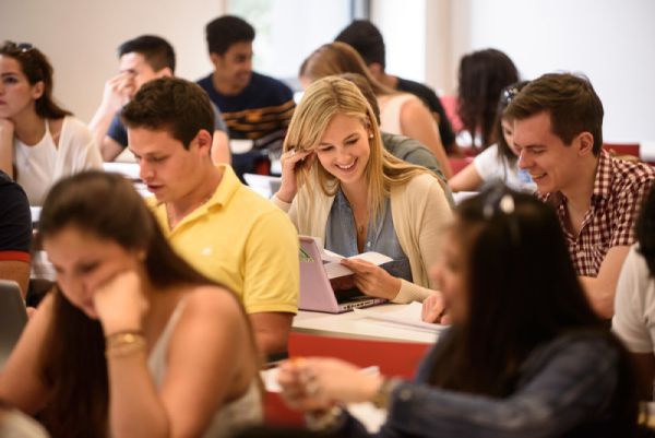 Economics Scholarship Opportunities