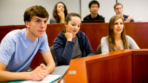 Economics Scholarship Opportunities