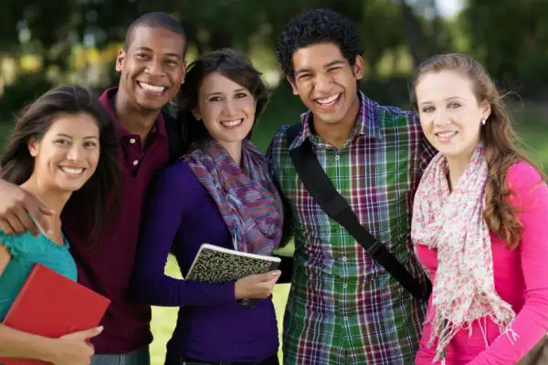 Illinois Scholarships