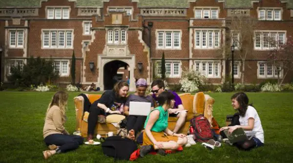 Scholarships For College Students