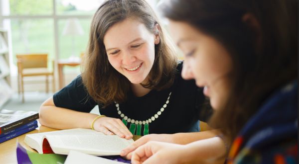 Top Scholarships for Returning Student