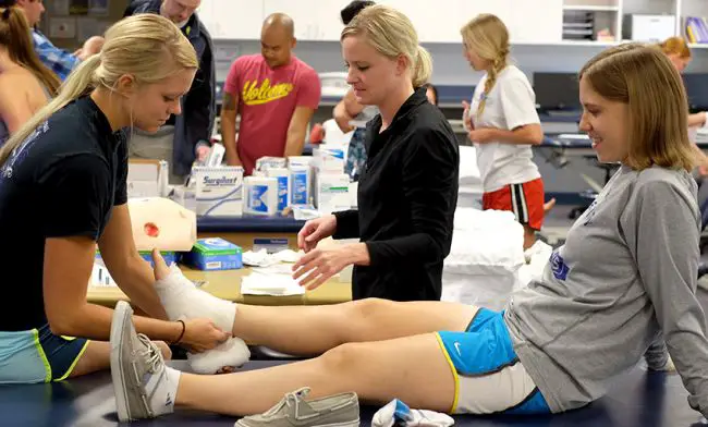 Top Physical Therapy Schools and Colleges in the U.S.