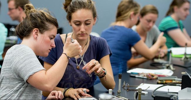 Top Universities to Study Biology in the U.S.