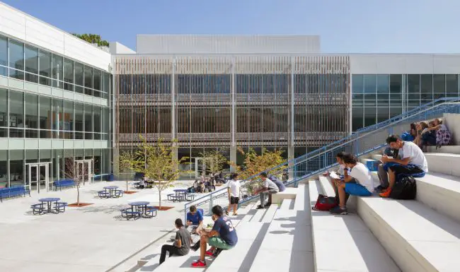 Top Schools to Study in Virginia