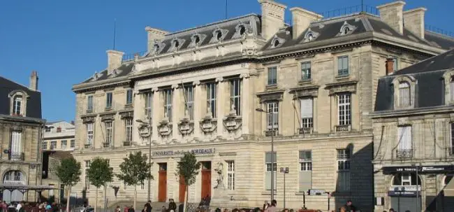 Best Colleges in France