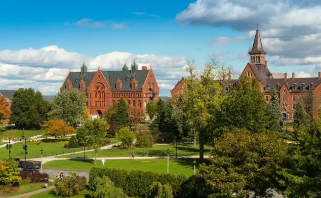 Best Colleges to Study in Vermont