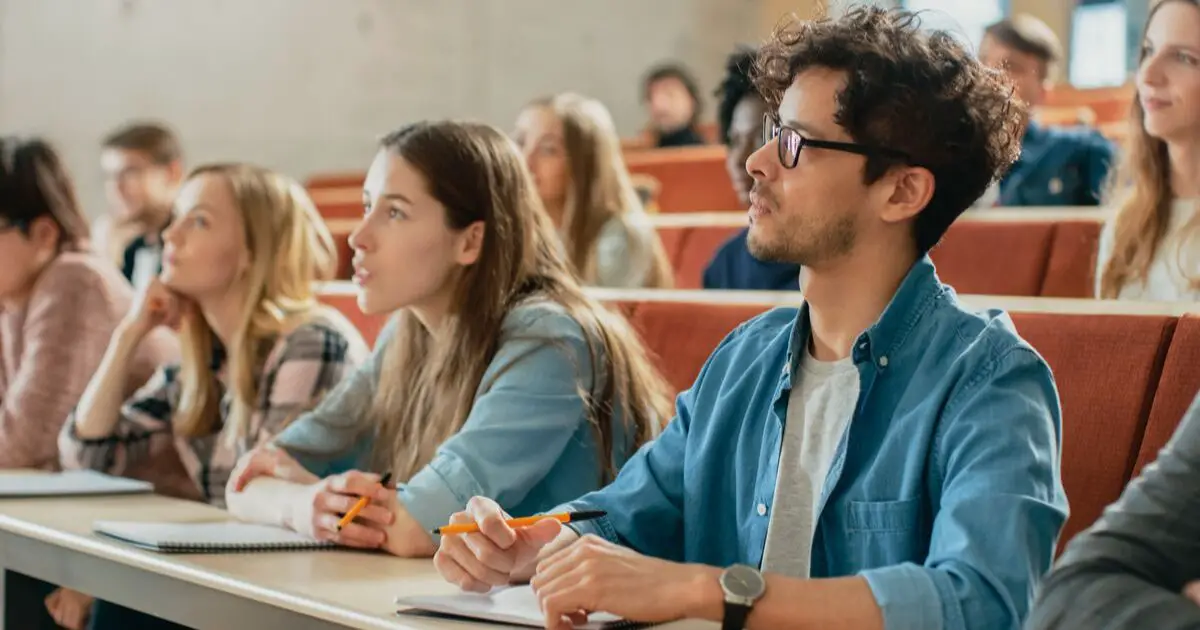 College Scholarship: Promoting Organ Transplantation – Creative Content