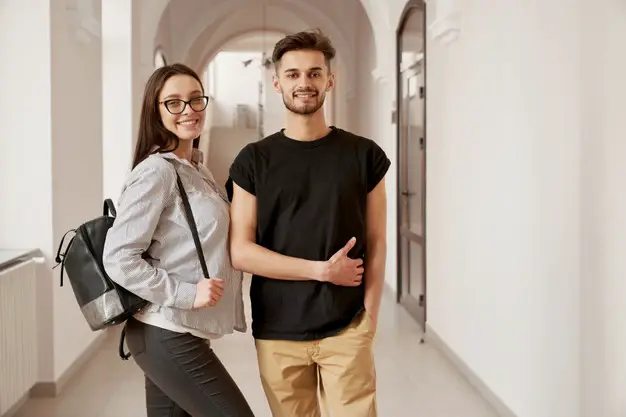 Full Ride Scholarships for High School Seniors