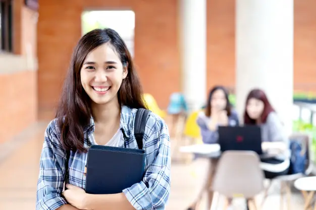 Scholarships that Don't Require a GPA