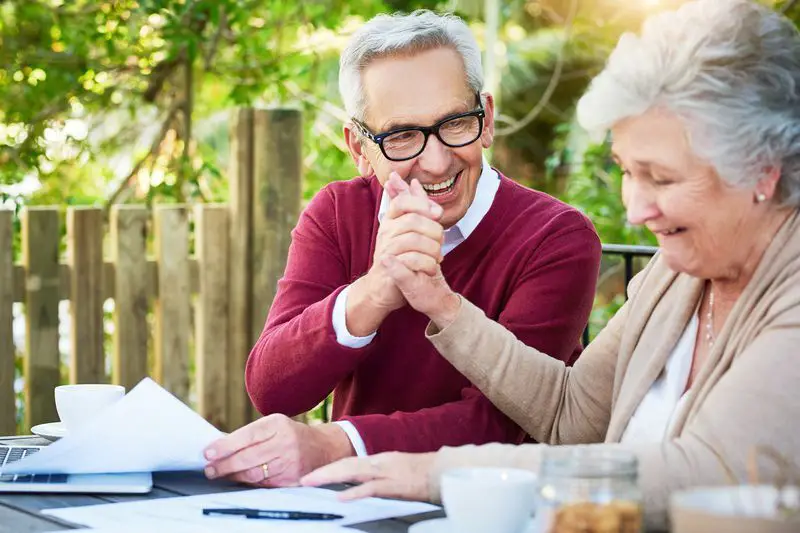 Astronomy Exploring Time and Space by the University of Arizona